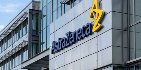 Markets Surge as August Opens: $400B Big Pharma Merger Speculation & AstraZeneca Deal Talks Grab Global Headlines