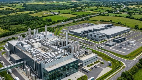 The Resource Equation: Decoupling Water, Power, and the Shift in Ireland’s Data Centre and Life Sciences Footprint